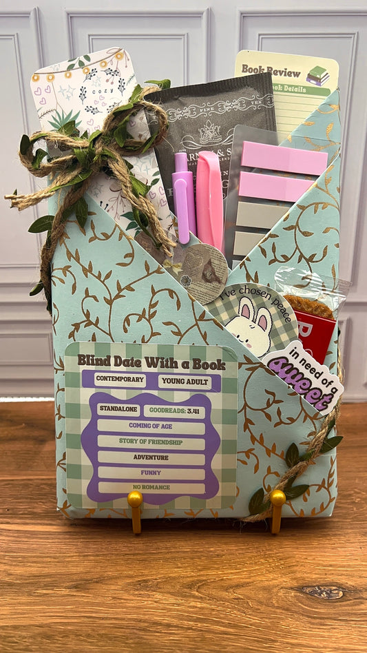 MISCELLANEOUS - Blind Date With A Book